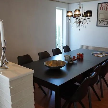 Villa Comfortable Rica House In The Center In Billund
